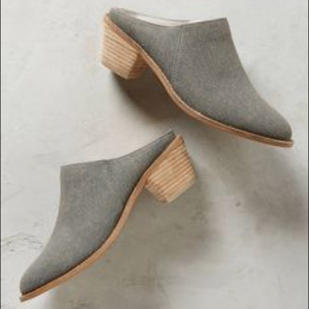 •Anthropologie• Kelsi Dagger Kellum Mule Bootie